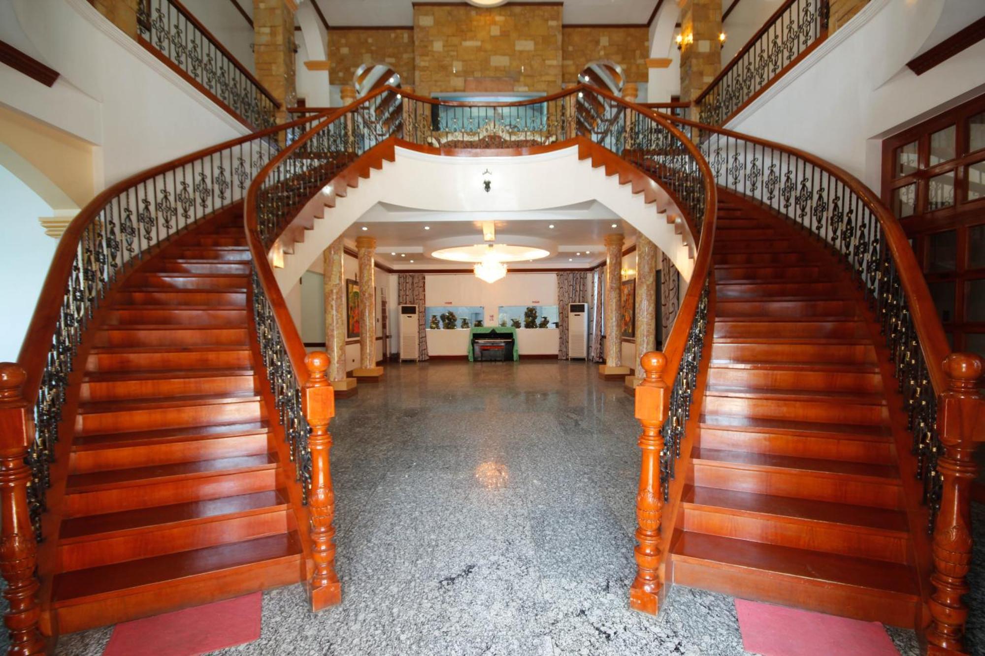 Villa Jhoana Resort Angono Exterior photo