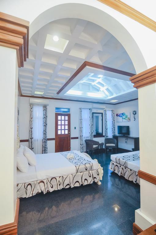 Villa Jhoana Resort Angono Exterior photo